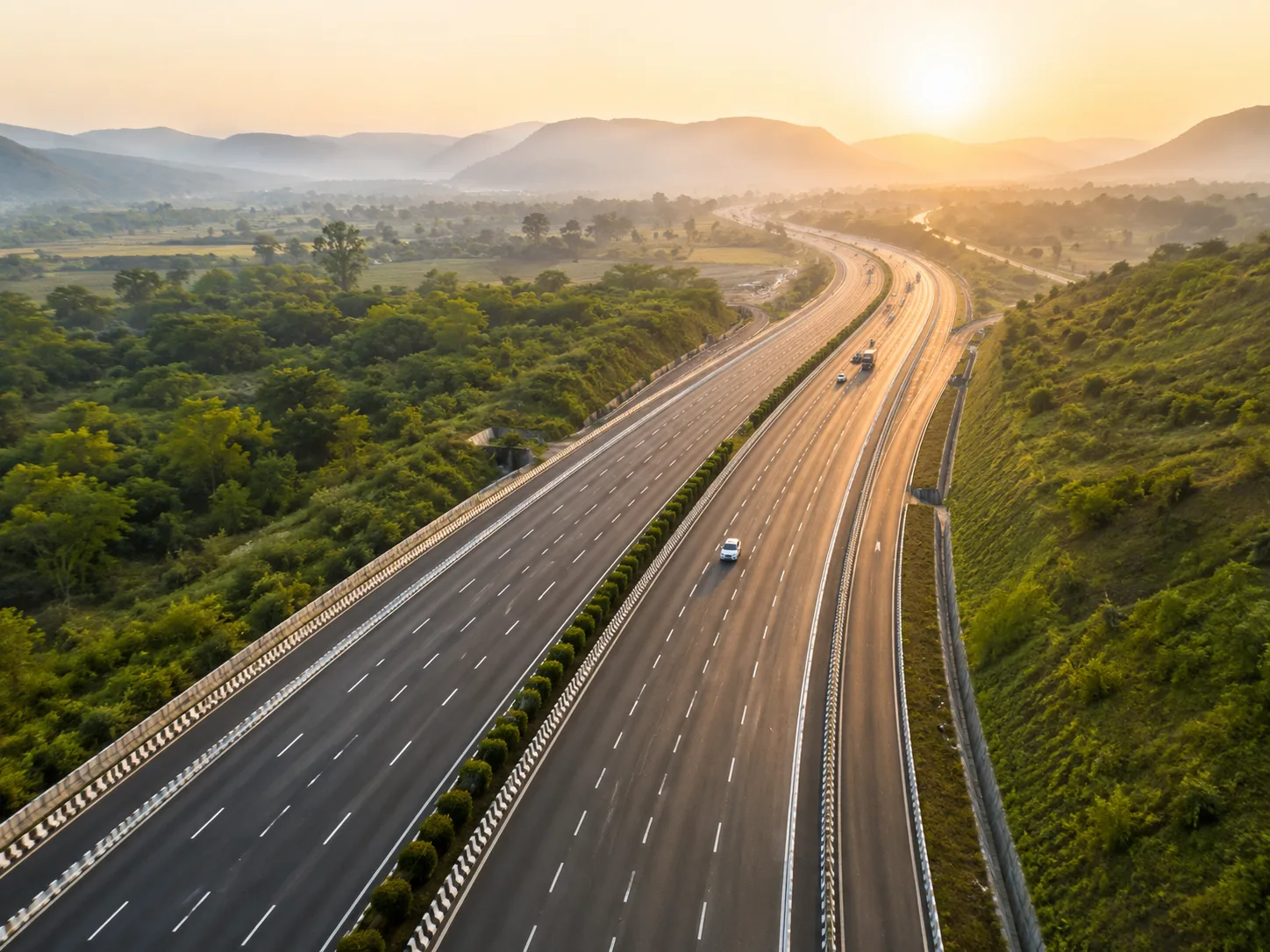 Four Laning of Road NH-8 from Ratanpur to Kesaryagi