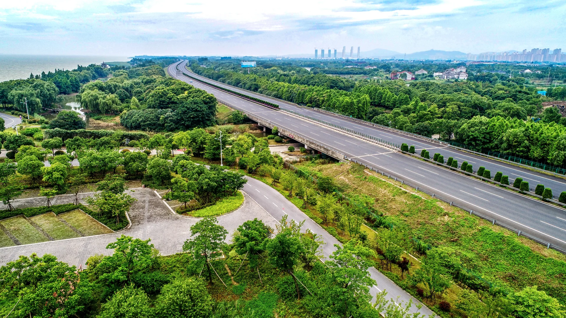 Aswad Global infrastructure construction hero project